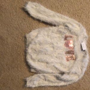 Super soft, barely worn sweater